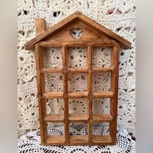 Vintage Heart Trinket Shelf